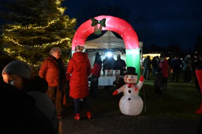 Foto des Albums: Weihnachtsmarkt vor dem Bürgerhaus in Groß Oßnig 2025