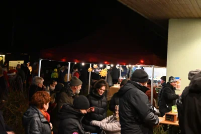 Foto des Albums: Weihnachtsmarkt vor dem Bürgerhaus in Groß Oßnig 2025