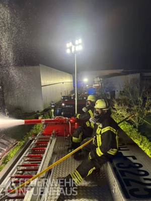Brandbek&auml;mpfung vom TLF 