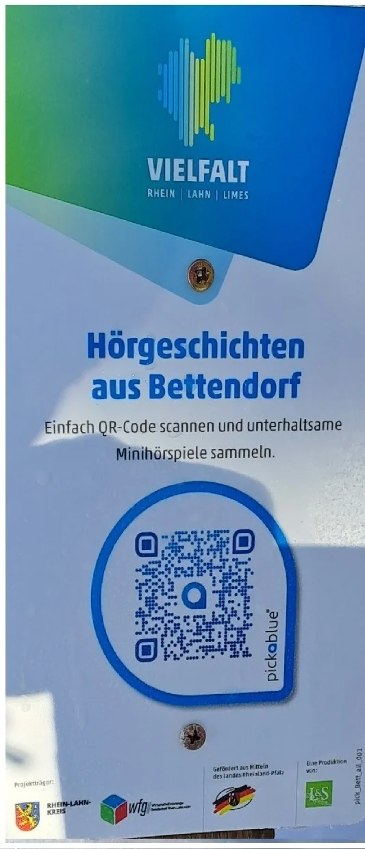 Bild: QR Code Schild an der Grillhütte