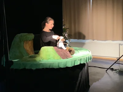 Foto des Albums: Weihnachtstheater: Max der Kugelkäfer