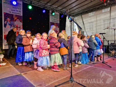 Foto des Albums: Impressionen vom Pritzwalker Weihnachtsmarkt (10.12.2025)