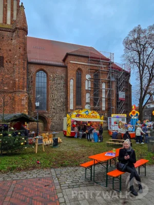 Foto des Albums: Impressionen vom Pritzwalker Weihnachtsmarkt (10.12.2025)
