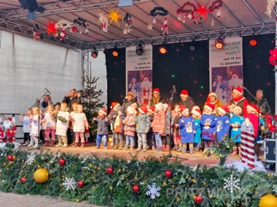 Foto des Albums: Impressionen vom Pritzwalker Weihnachtsmarkt (10.12.2025)