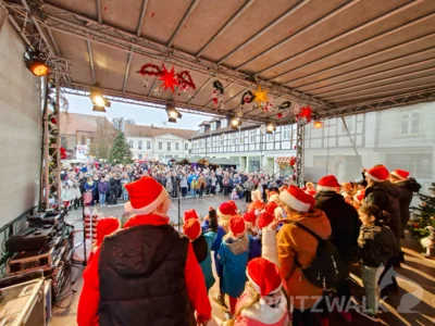 Foto des Albums: Impressionen vom Pritzwalker Weihnachtsmarkt (10.12.2025)