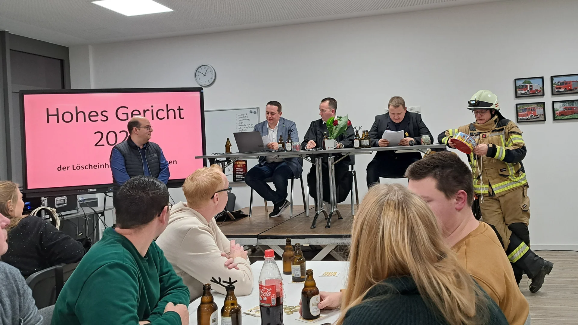 Bild: Hohes Gericht