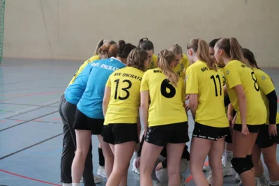 Foto des Albums: Starker Auftritt nach nervösem Start: Oschatzer C-Mädels schlagen Weißeritztal deutlich
