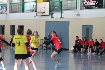 Foto des Albums: Starker Auftritt nach nervösem Start: Oschatzer C-Mädels schlagen Weißeritztal deutlich