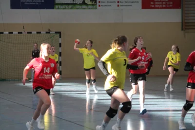 Foto des Albums: Starker Auftritt nach nervösem Start: Oschatzer C-Mädels schlagen Weißeritztal deutlich