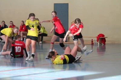 Foto des Albums: Starker Auftritt nach nervösem Start: Oschatzer C-Mädels schlagen Weißeritztal deutlich