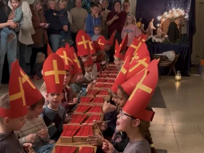 Foto des Albums: Klassenadventsfeier der Klasse 1