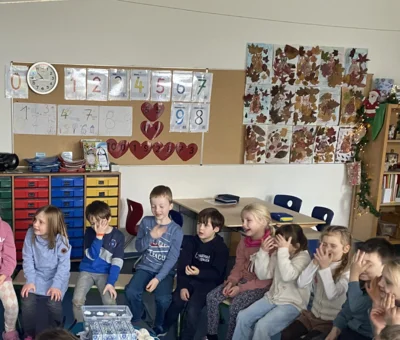 Foto des Albums: Musik & Kunst Schule in Jahrgang 1