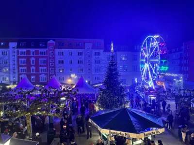 Foto des Albums: Weihnachtsmarkt und Weihnachtssingen 2025 I Fotos: Marius Göttsching,, Martin Ferch