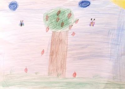 Foto des Albums: Grundschulkinder malen Apfelbilder