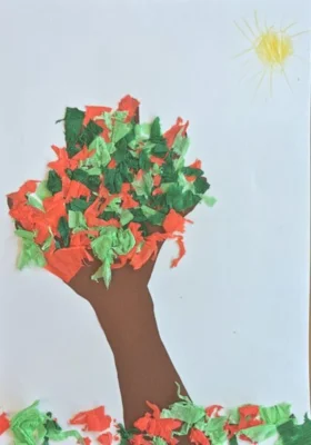 Foto des Albums: Grundschulkinder malen Apfelbilder