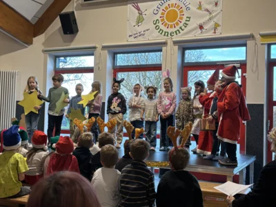 Foto des Albums: Adventssingen Klasse 1