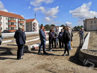 Foto des Albums: Vor fünf Jahren wurde das neue Pritzwalker Bahnhofsumfeld übergeben