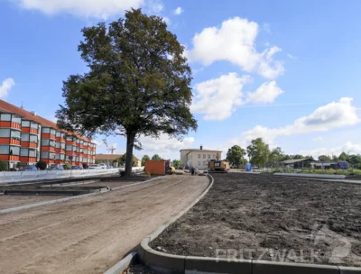 Foto des Albums: Vor fünf Jahren wurde das neue Pritzwalker Bahnhofsumfeld übergeben