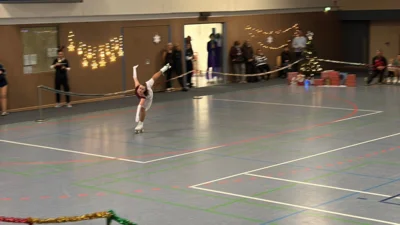 Foto des Albums: Weihnachtsschaulaufen 2025 (13.12.2025)