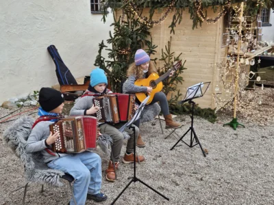 Foto des Albums: Christkindlmarkt Schloss Marzoll