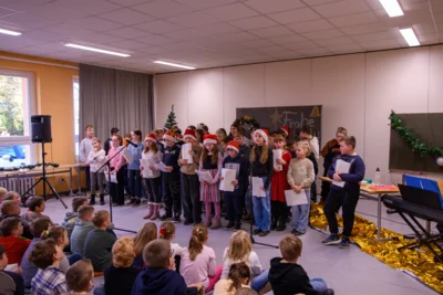 Foto des Albums: Adventssingen unserer Schule