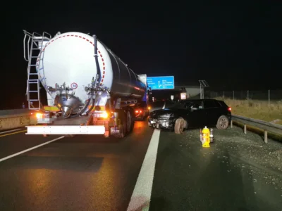 Foto des Albums: VU mit PKW A9 am 15.12.2025