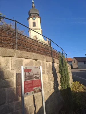 Foto des Albums: Beschilderung Großrinderfeld