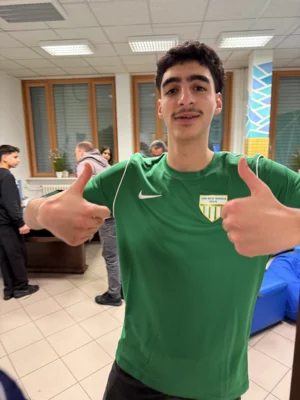 Foto des Albums: Hertha Stiftung zu Besuch in der Schule in der Köllnischen Heide