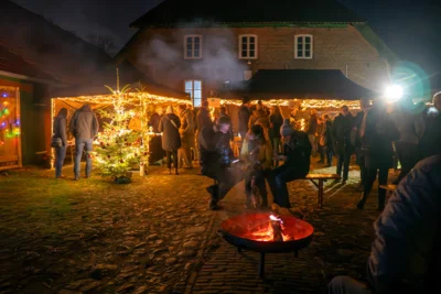 Foto des Albums: Tierbescherung und Weihnachtsmarkt 2025