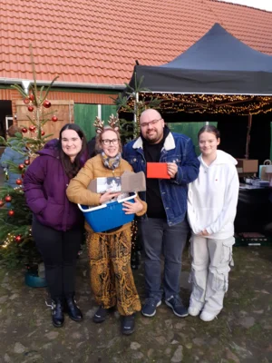 Foto des Albums: Tierbescherung und Weihnachtsmarkt 2025