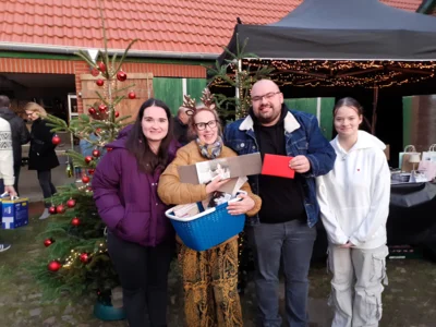 Foto des Albums: Tierbescherung und Weihnachtsmarkt 2025