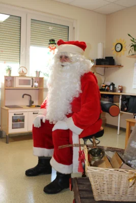 Foto des Albums: Weihnachtsmann und Winterwanderung