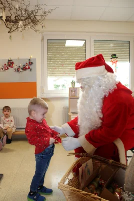 Foto des Albums: Weihnachtsmann und Winterwanderung
