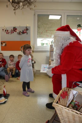 Foto des Albums: Weihnachtsmann und Winterwanderung