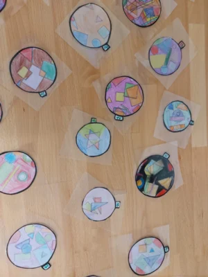 Foto des Albums: Klasse 2 - Weihnachtskugeln nach Wassily Kandinsky