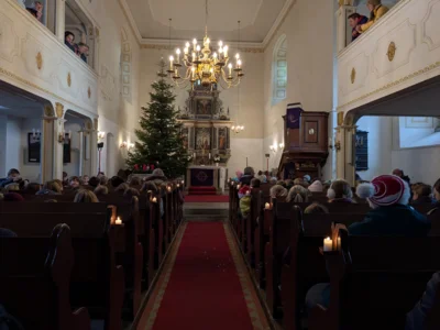 Foto des Albums: Gemeinsames Weihnachtssingen in der Kirche