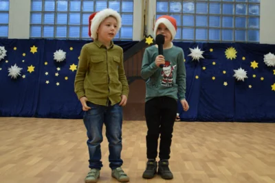 Foto des Albums: Weihnachtsfeier Teil 1
