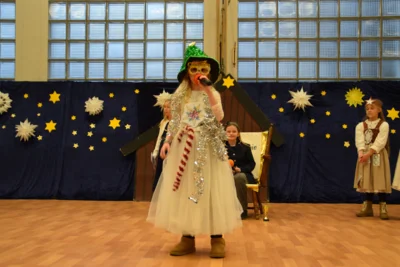 Foto des Albums: Weihnachtsfeier Teil 2