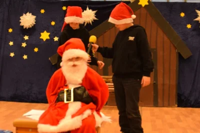 Foto des Albums: Weihnachtsfeier Teil 2