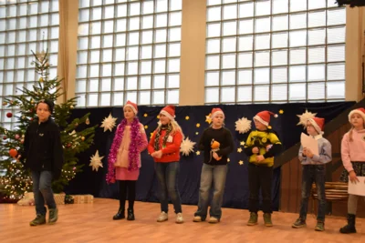 Foto des Albums: Weihnachtsfeier Teil 3