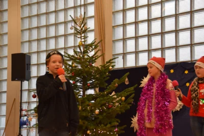 Foto des Albums: Weihnachtsfeier Teil 3