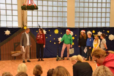 Foto des Albums: Weihnachtsfeier Teil 3