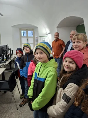 Foto des Albums: Besuch der 4. Klasse beim Bürgermeister im Rathaus