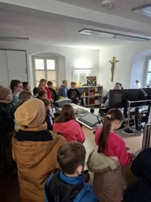 Foto des Albums: Besuch der 4. Klasse beim Bürgermeister im Rathaus