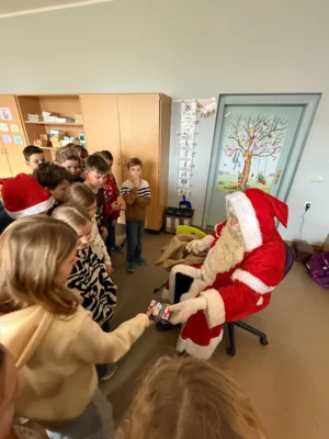 Foto des Albums: Weihnachtstag Klasse 4