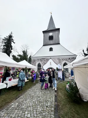 Foto des Albums: 25. Angerweihnacht – Ein Fest für die ganze Familie