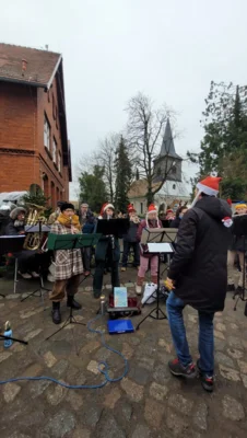 Foto des Albums: 25. Angerweihnacht – Ein Fest für die ganze Familie