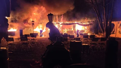 Foto des Albums: 24.12.2025 - B3 Feuer/Rauch Gaststätte - Asperg