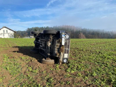 Foto des Albums: PKW Überschlag (28.​12.​2025)