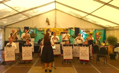 Peckatel Anglerball 2  (Bild vergr&ouml;&szlig;ern)